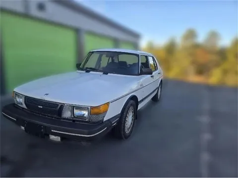 1985 Saab 900S Hatchback