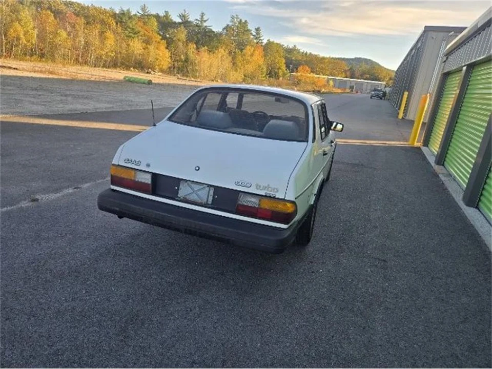 1985 Saab 900 1st Gen - Image 8 of 12
