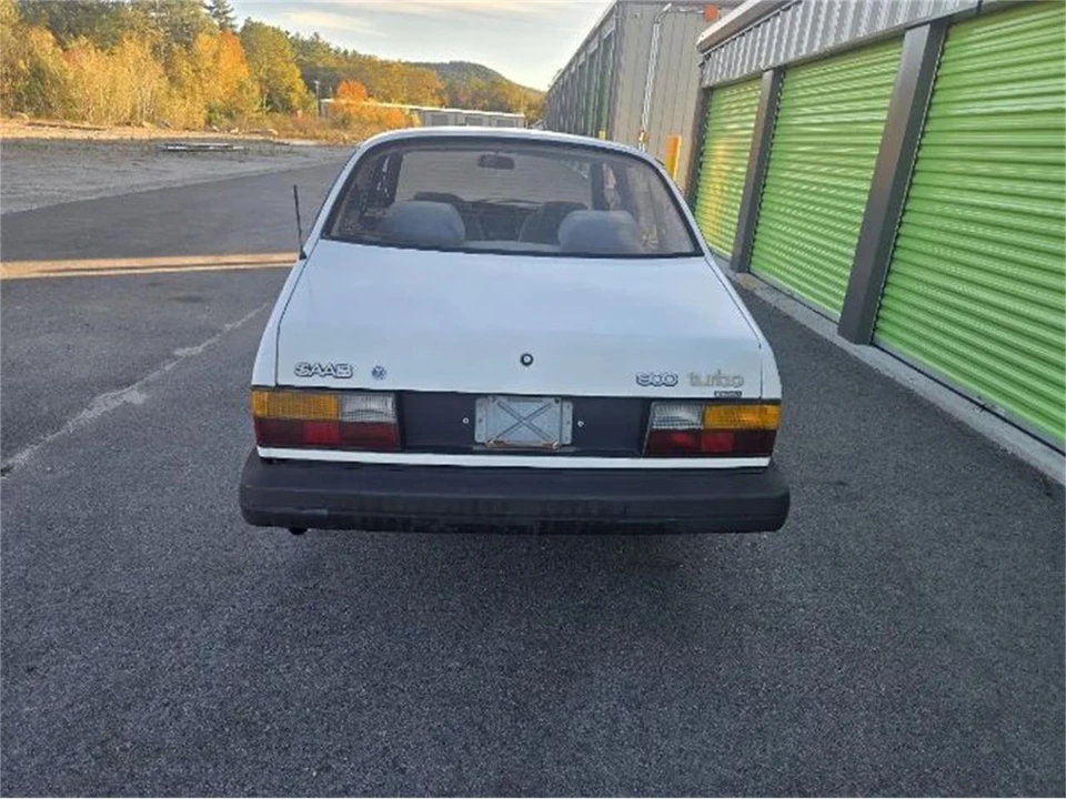 1985 Saab 900 1st Gen - Image 7 of 12