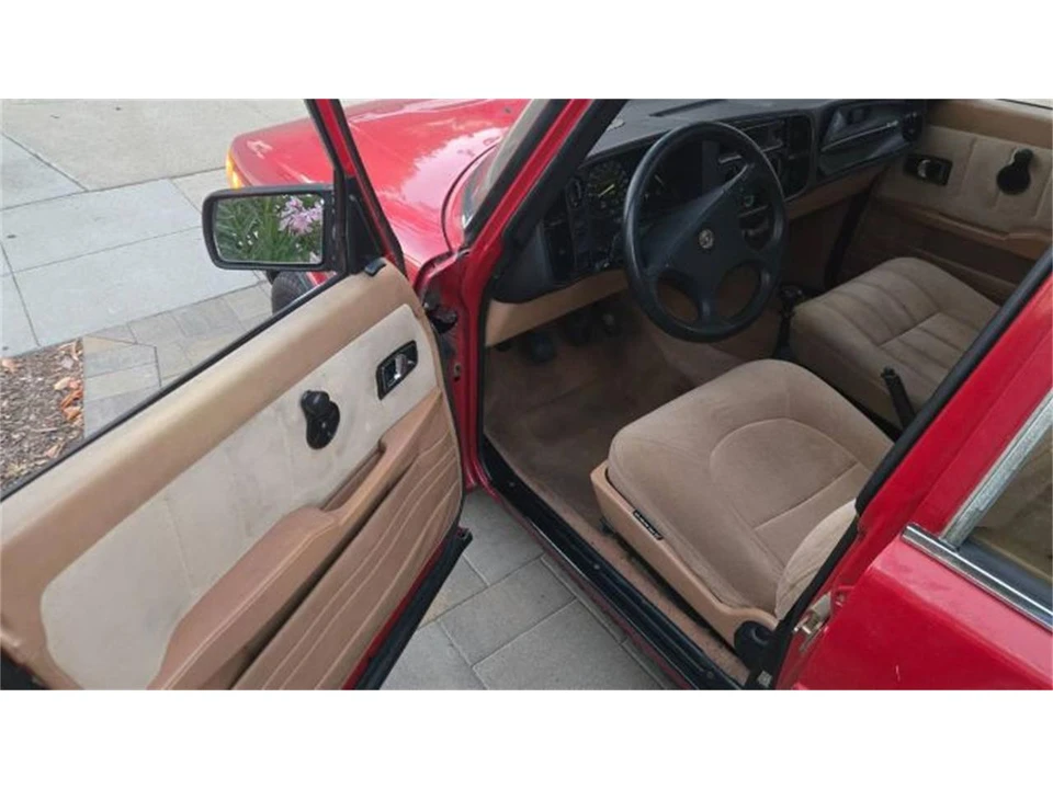 1985 Saab 900 1st Gen - Image 8 of 9
