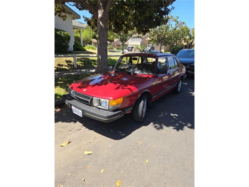 1985 Saab 900 1st Gen - Image 5 of 9