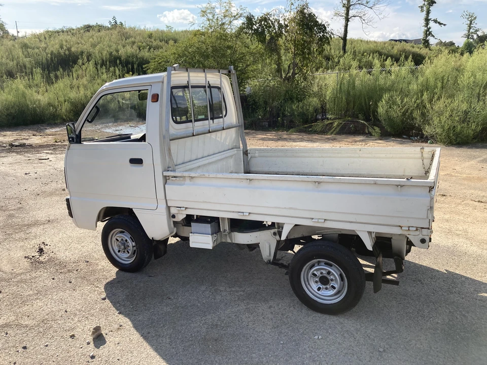 1985 Suzuki Carry & Every 8th Gen - Image 16 of 31
