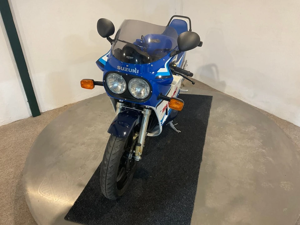 1985 Suzuki GSX-R - Image 3 of 30