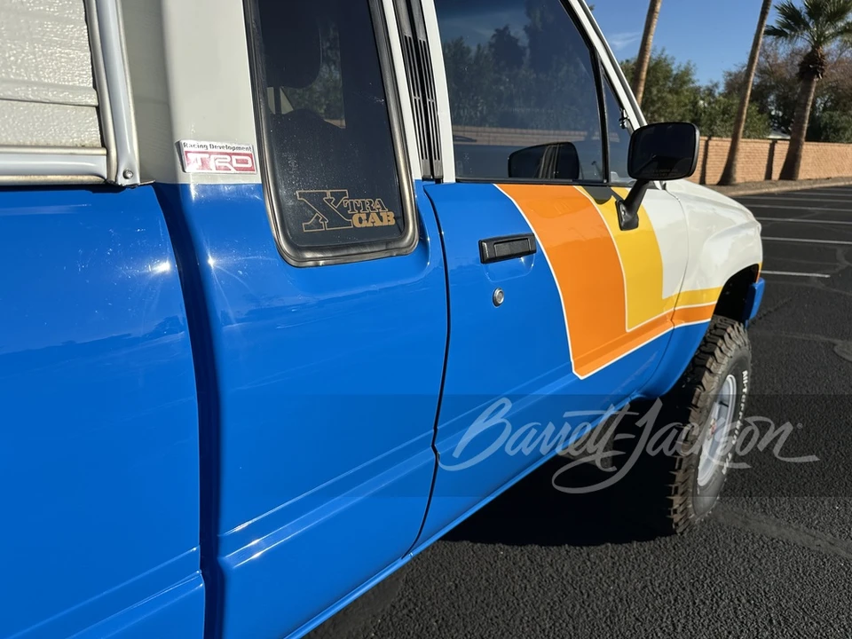 1985 Toyota Hilux 4th Gen - Image 16 of 31
