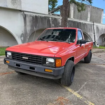 1985 Toyota 22R Negra