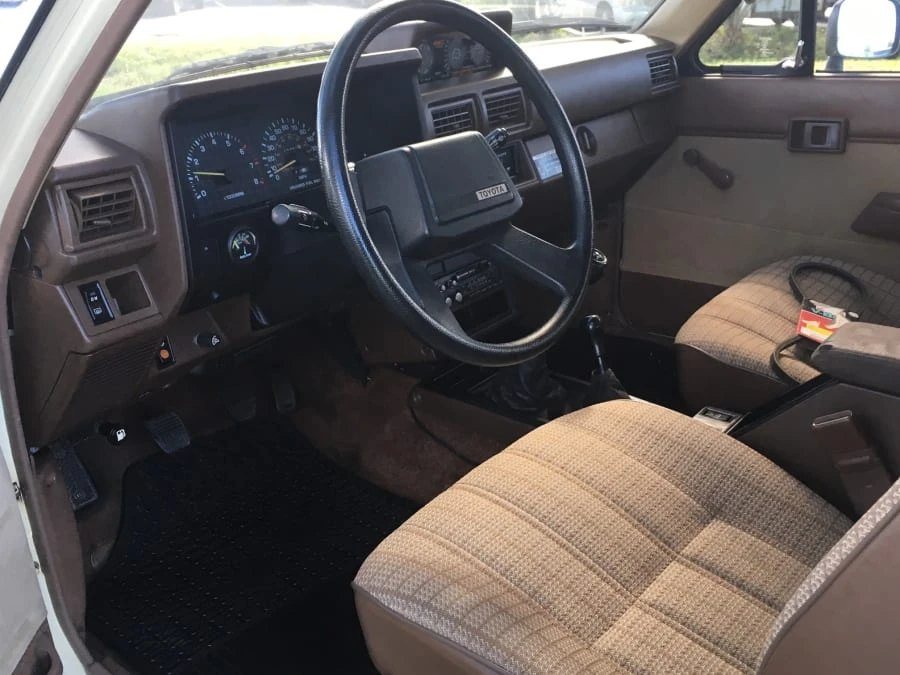 1985 Toyota 4Runner 1st Gen - Image 4 of 10