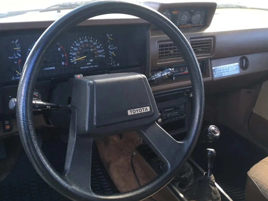 1985 Toyota 4Runner 1st Gen - Image 5 of 10