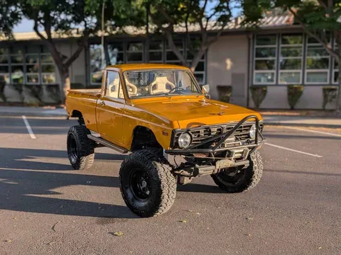 1985 Toyota 4Runner Crawler