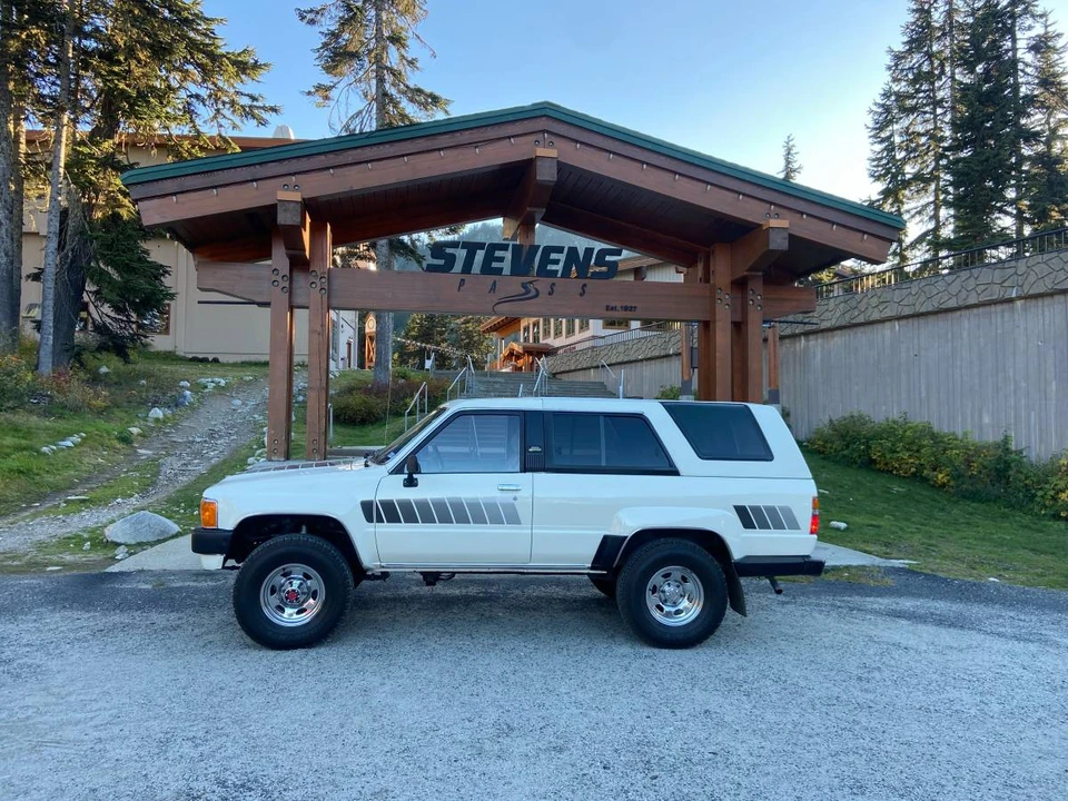 1985 Toyota 4Runner 1st Gen - Image 6 of 19