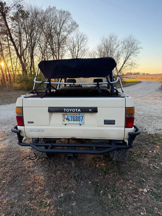 1985 Toyota 4Runner 1st Gen - Image 4 of 11