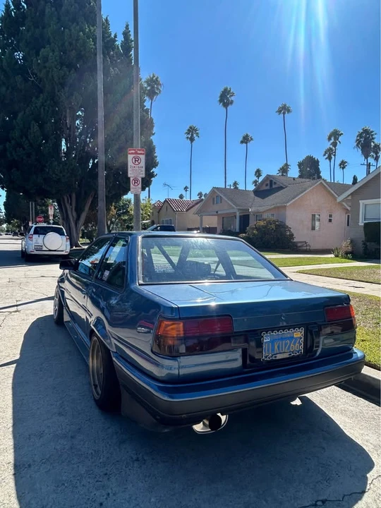 1985 Toyota Corolla AE86 - Image 2 of 9