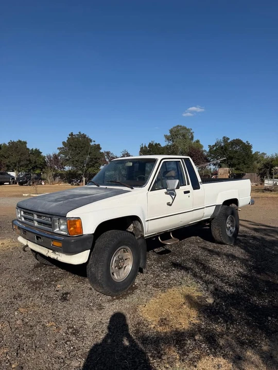 1985 Toyota 86 - Image 2 of 8