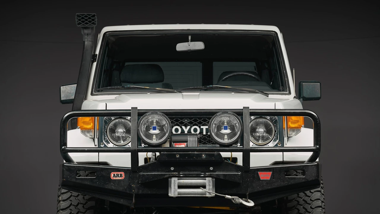 1985 Toyota J70 Land Cruiser - Image 31 of 31