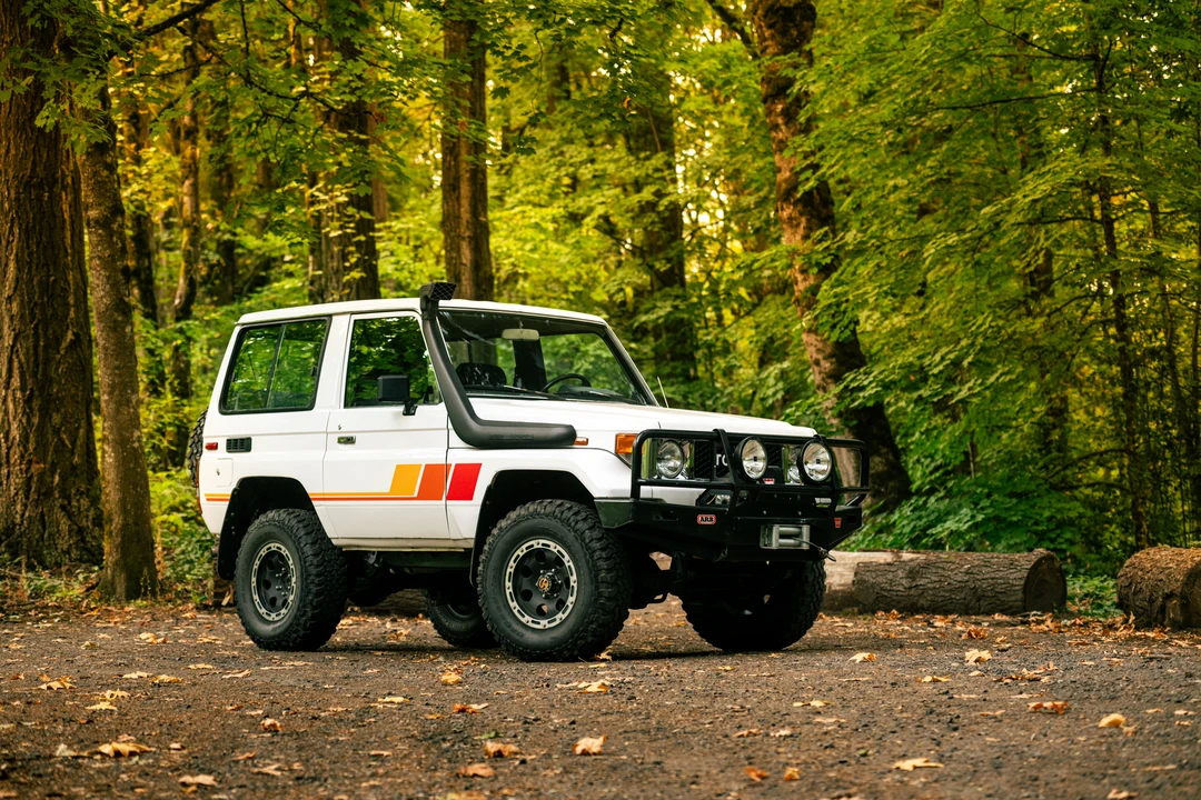 1985 Toyota J70 Land Cruiser - Image 2 of 31