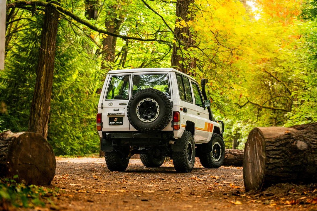 1985 Toyota J70 Land Cruiser - Image 6 of 31