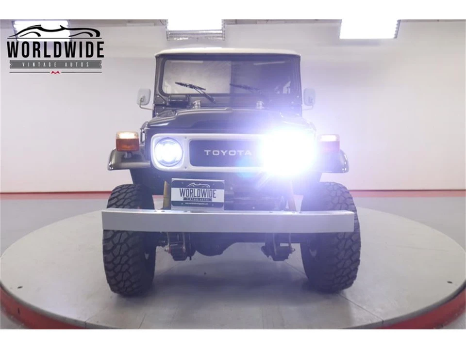 1985 Toyota J70 Land Cruiser - Image 16 of 31
