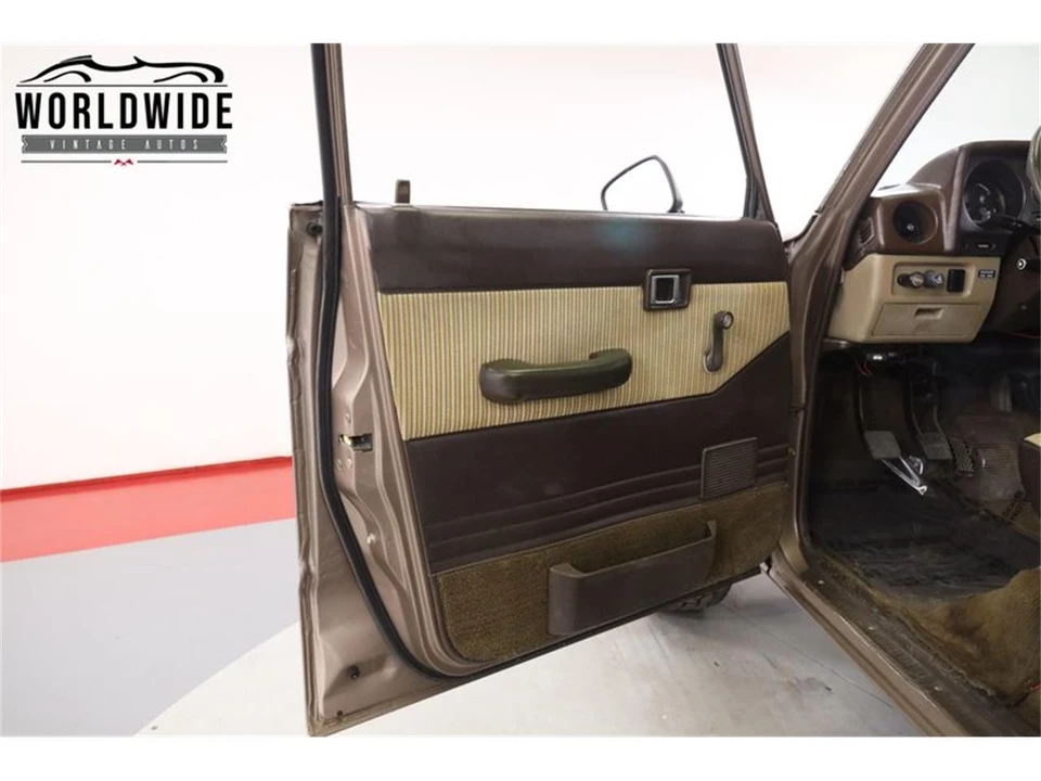 1985 Toyota J60 Land Cruiser - Image 25 of 31
