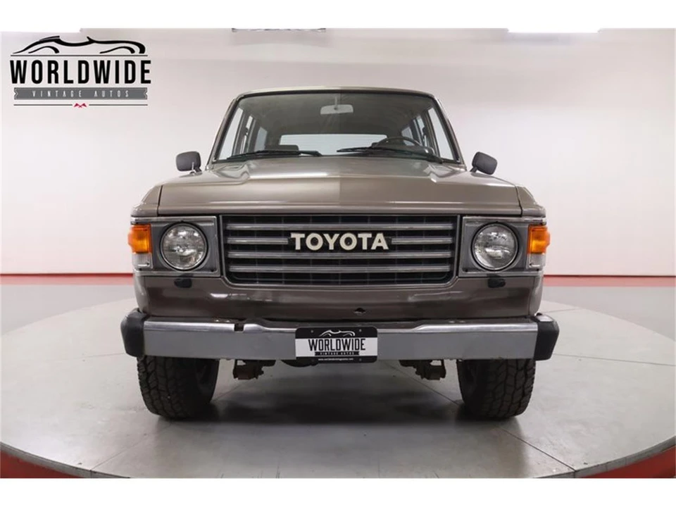 1985 Toyota J60 Land Cruiser - Image 15 of 31