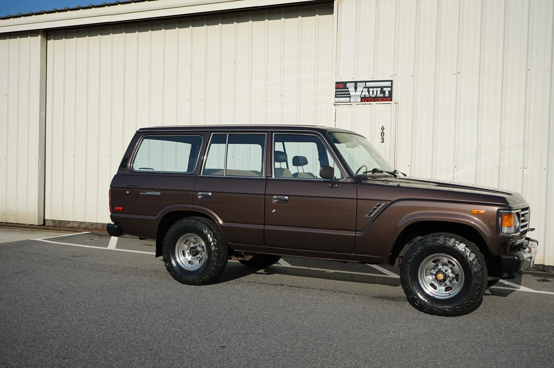 1985 Toyota J60 Land Cruiser - Image 23 of 31