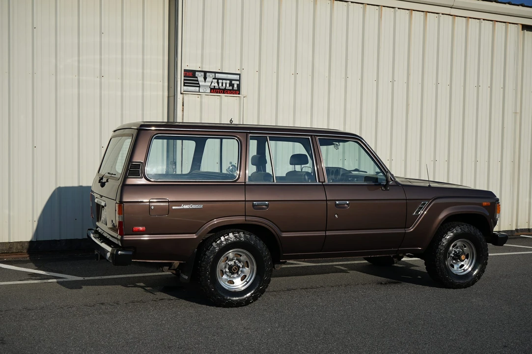 1985 Toyota J60 Land Cruiser - Image 25 of 31