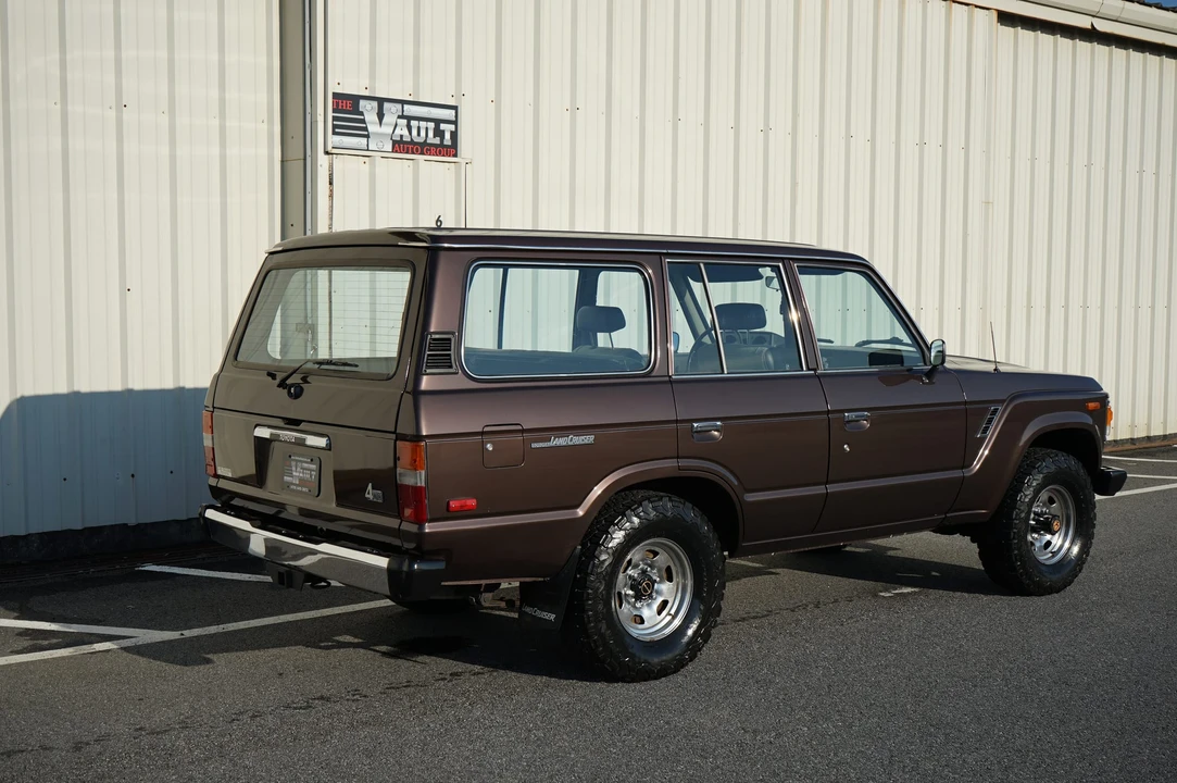 1985 Toyota J60 Land Cruiser - Image 26 of 31