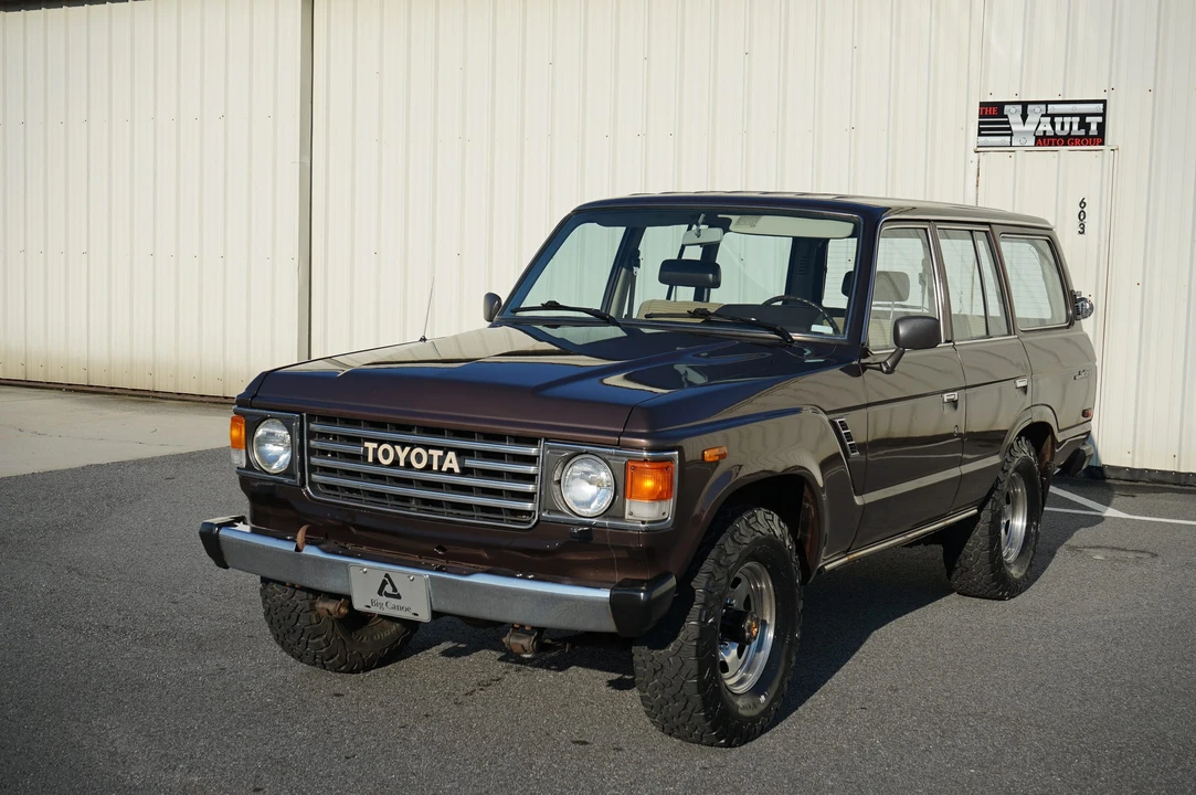 1985 Toyota J60 Land Cruiser - Image 10 of 31