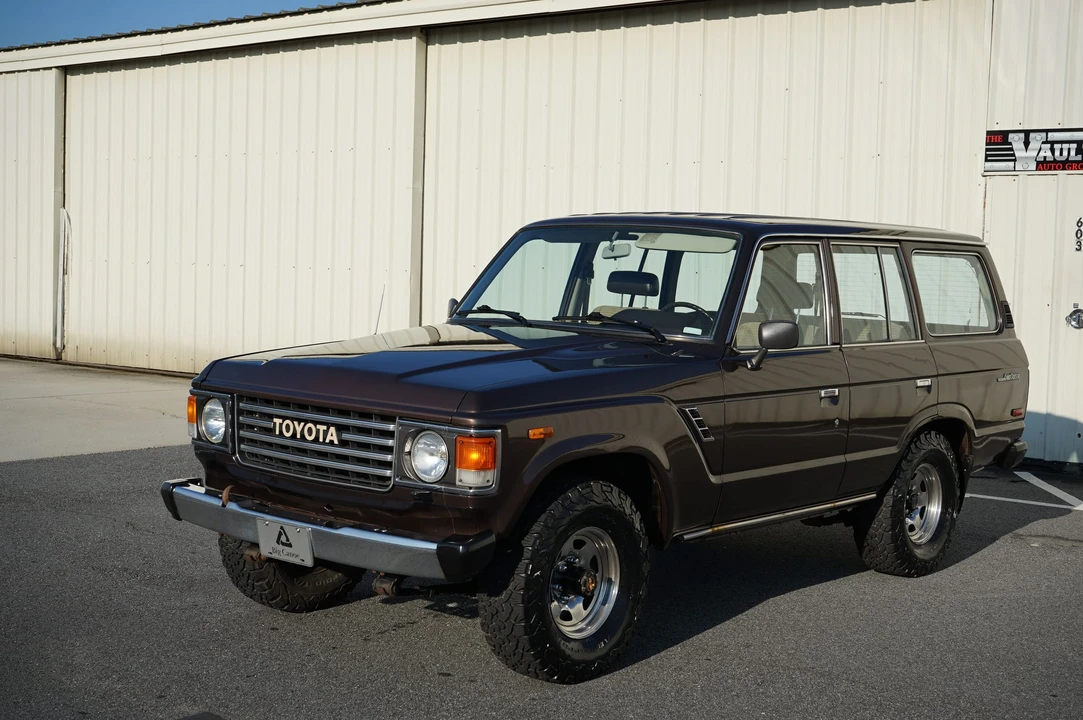 1985 Toyota J60 Land Cruiser - Image 7 of 31