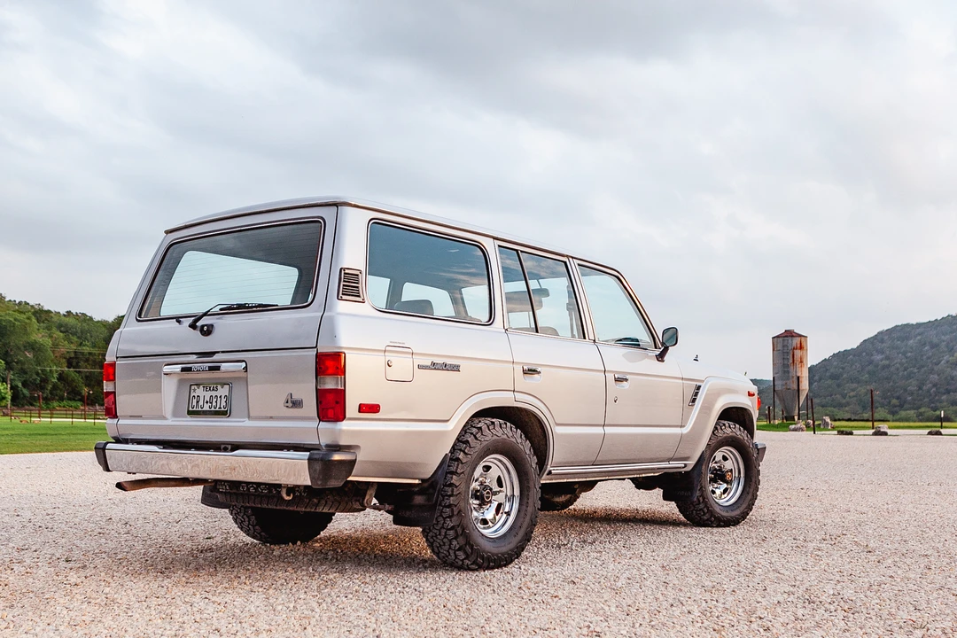 1985 Toyota J60 Land Cruiser - Image 12 of 31