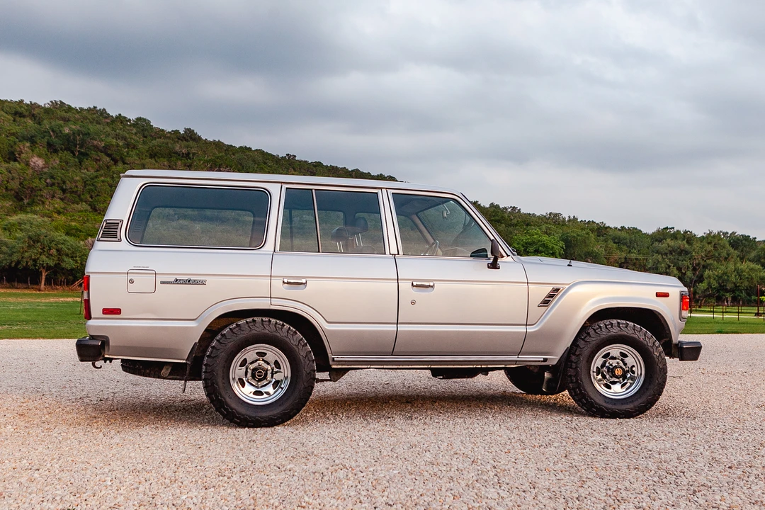 1985 Toyota J60 Land Cruiser - Image 14 of 31