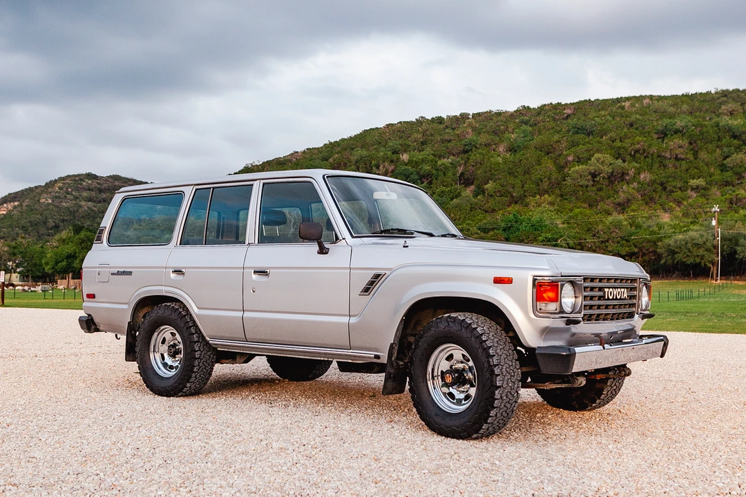 1985 Toyota J60 Land Cruiser - Image 15 of 31