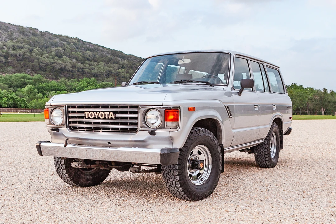 1985 Toyota J60 Land Cruiser - Image 2 of 31