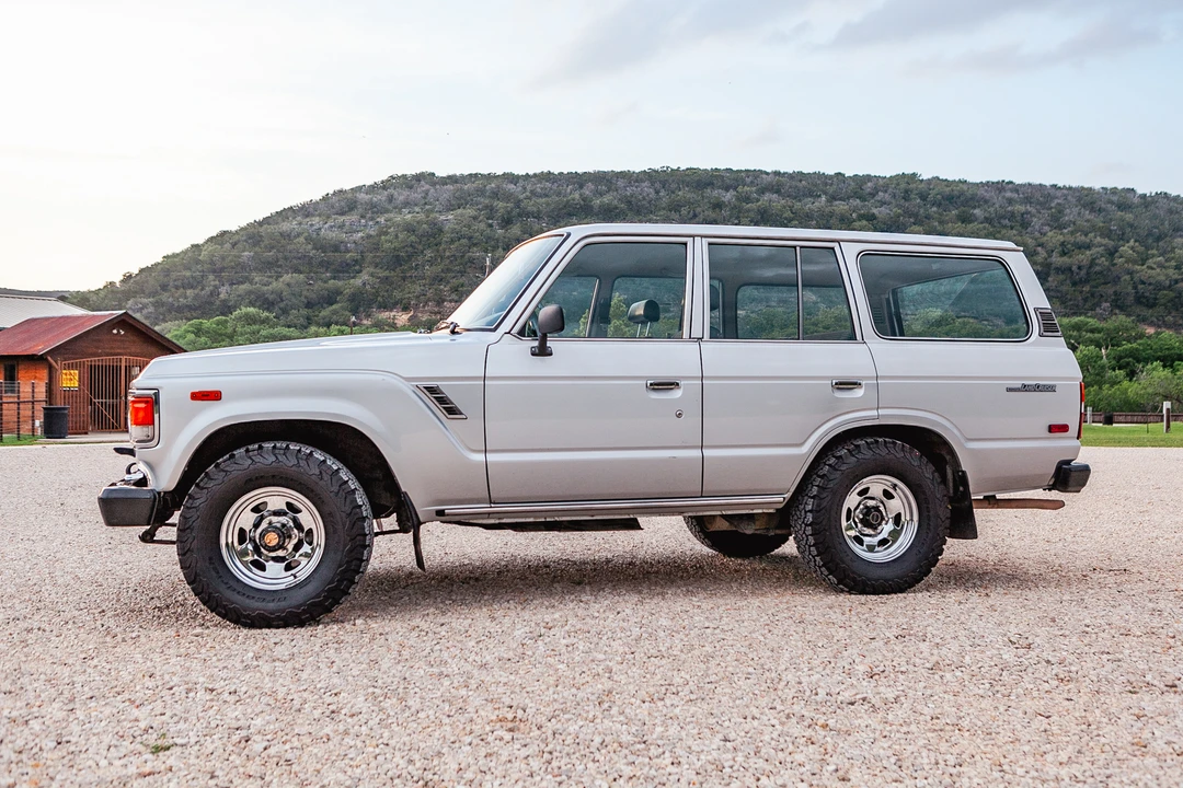 1985 Toyota J60 Land Cruiser - Image 4 of 31