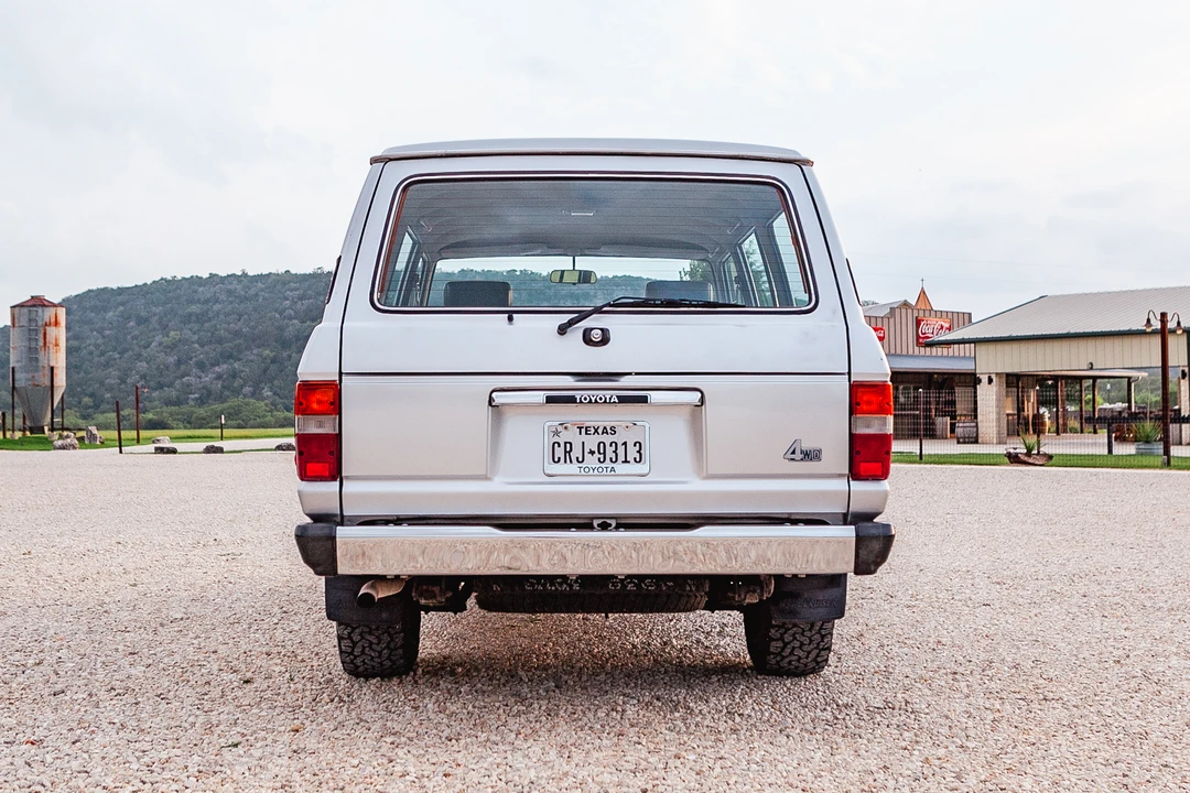 1985 Toyota J60 Land Cruiser - Image 9 of 31