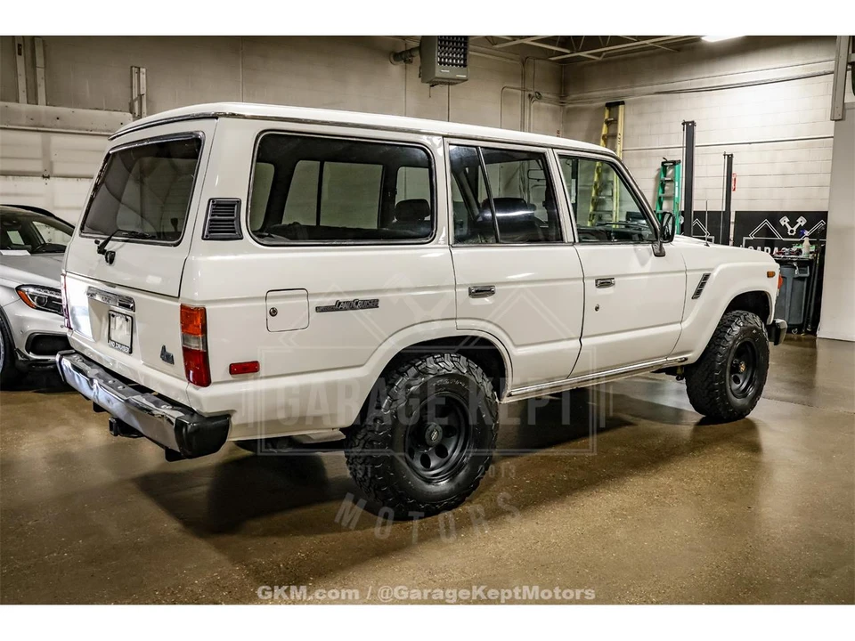 1985 Toyota J70 Land Cruiser - Image 11 of 31