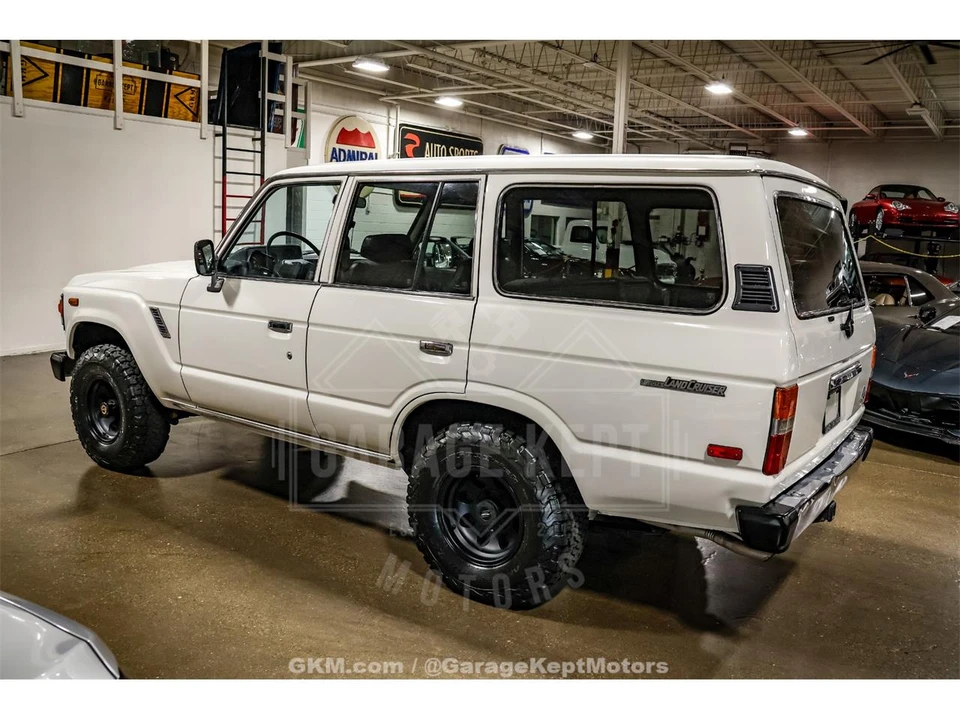 1985 Toyota J70 Land Cruiser - Image 7 of 31