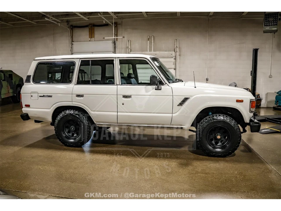 1985 Toyota J70 Land Cruiser - Image 13 of 31