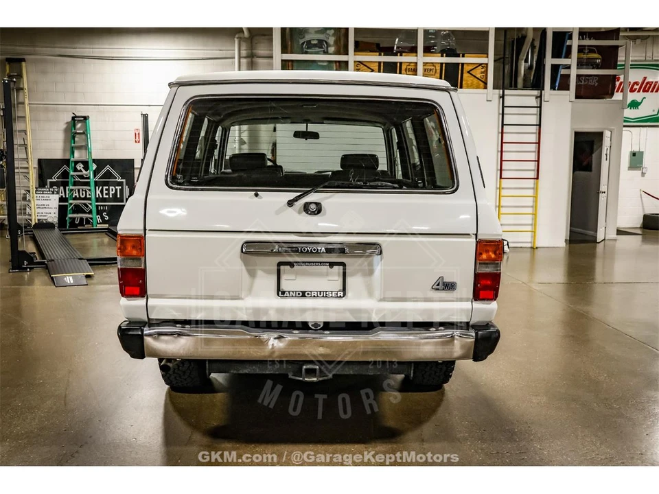 1985 Toyota J70 Land Cruiser - Image 9 of 31
