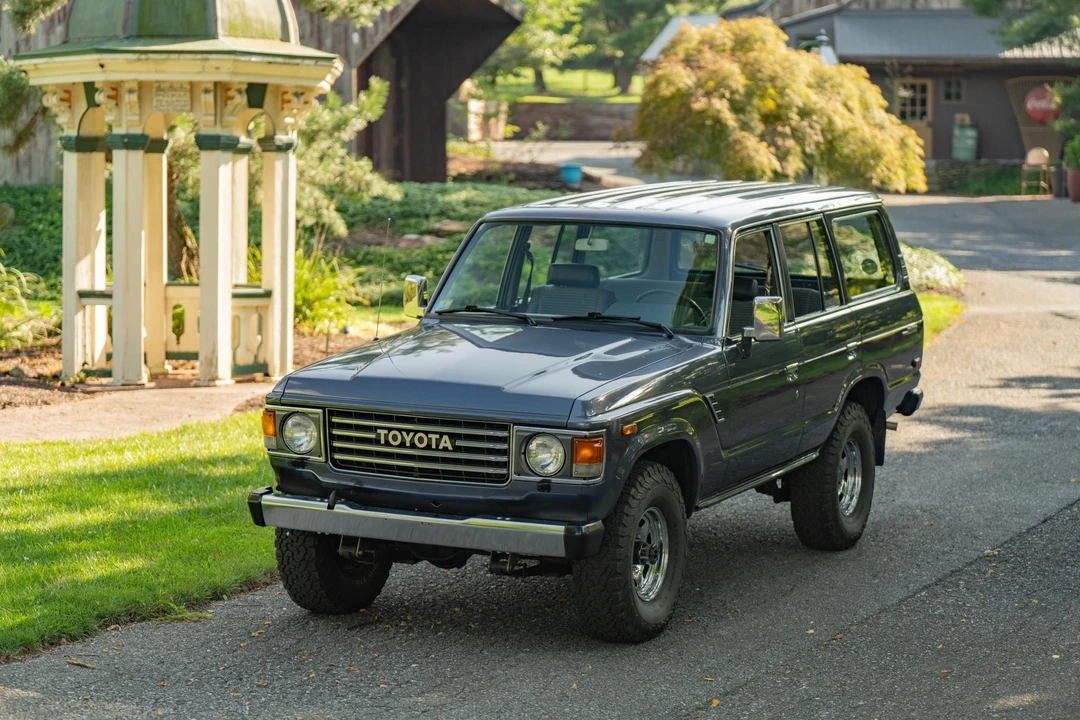1985 Toyota J70 Land Cruiser - Image 8 of 31