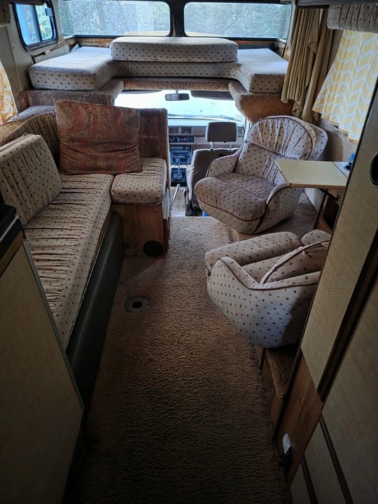 1985 Toyota Dolphin - Image 17 of 21
