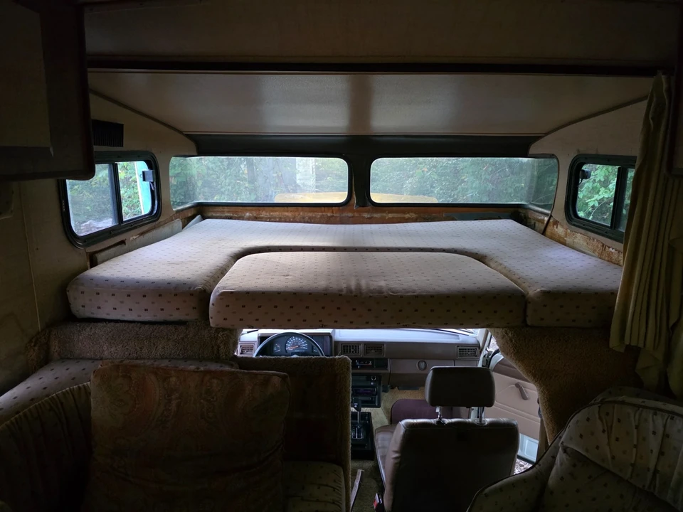 1985 Toyota Dolphin - Image 13 of 21