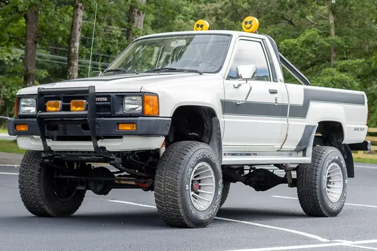 1985 Toyota Pickup 4×4 5-Speed
