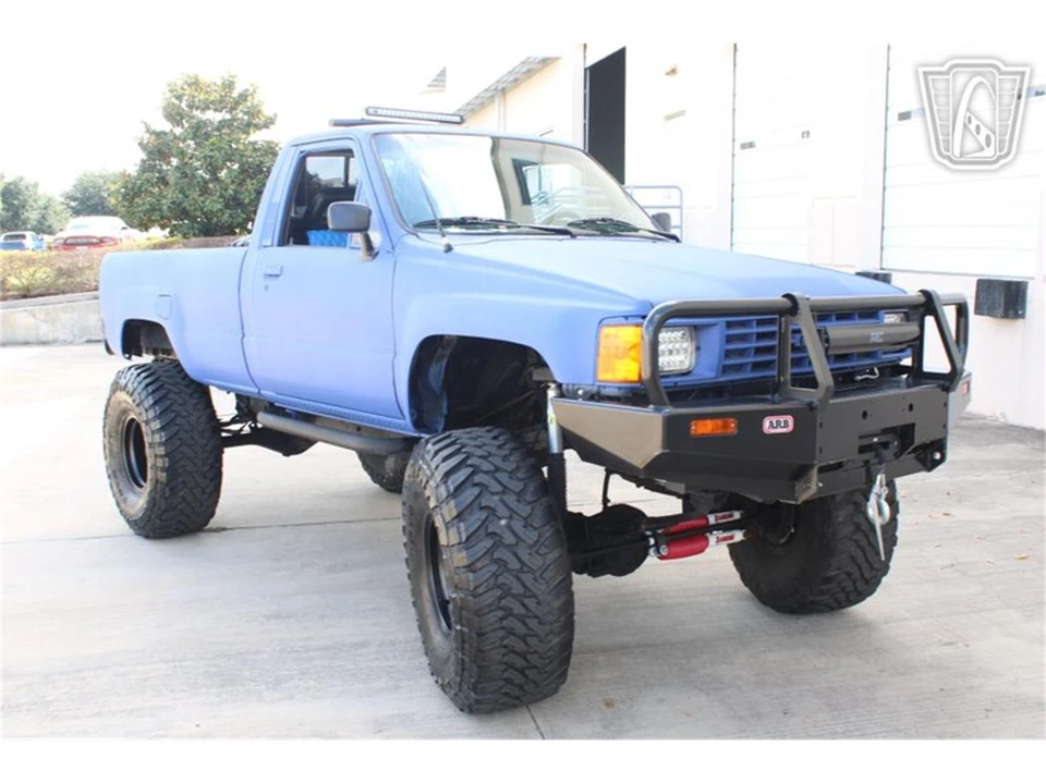 1985 Toyota Hilux 4th Gen - Image 18 of 31