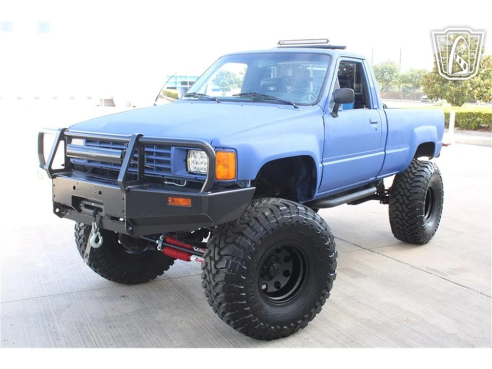 1985 Toyota Hilux 4th Gen - Image 24 of 31