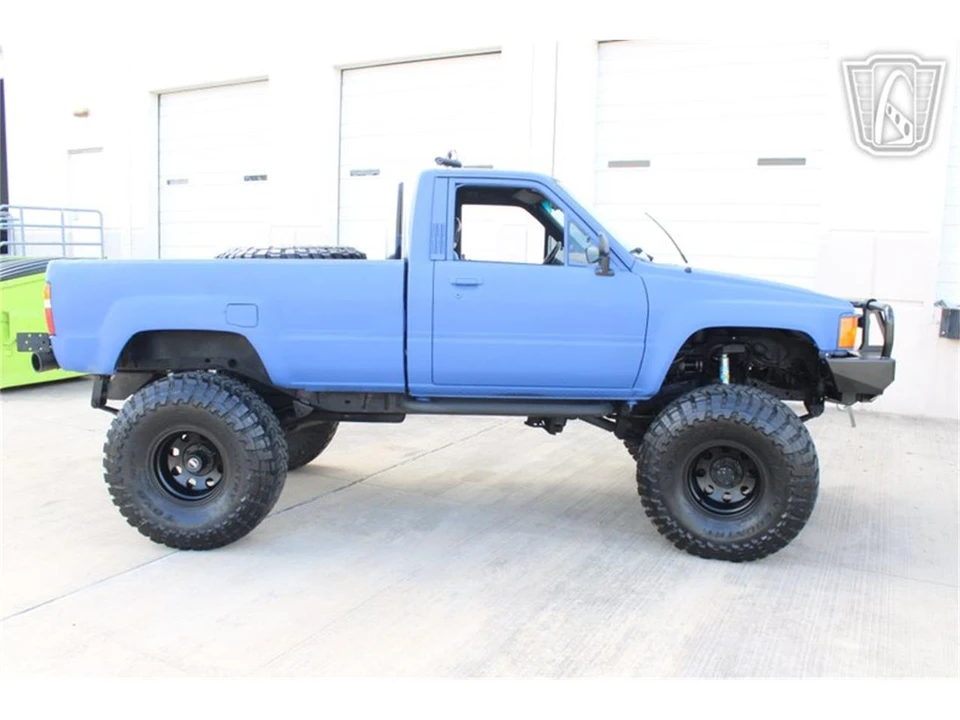 1985 Toyota Hilux 4th Gen - Image 15 of 31