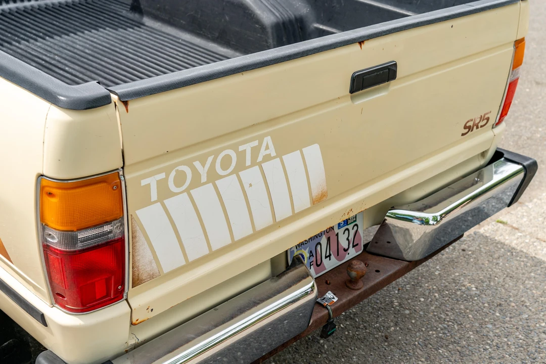 1985 Toyota Hilux 3rd Gen - Image 27 of 31