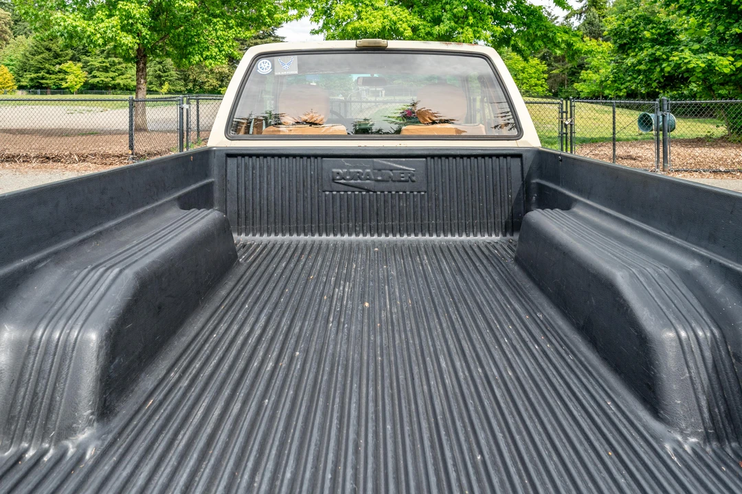 1985 Toyota Hilux 3rd Gen - Image 31 of 31
