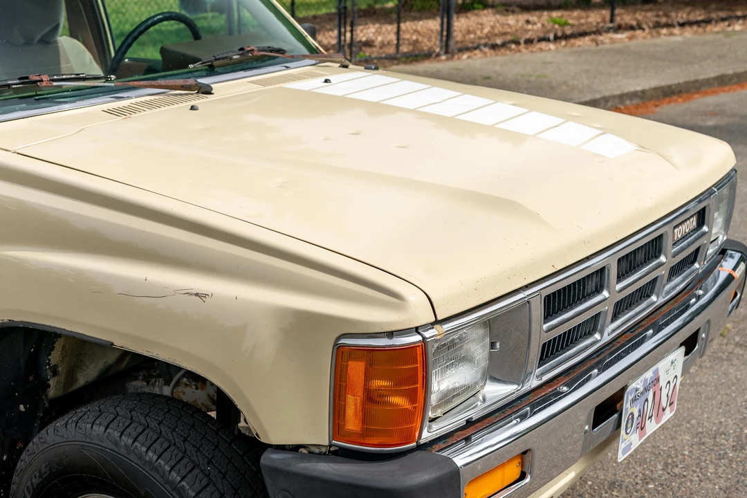1985 Toyota Hilux 3rd Gen - Image 15 of 31