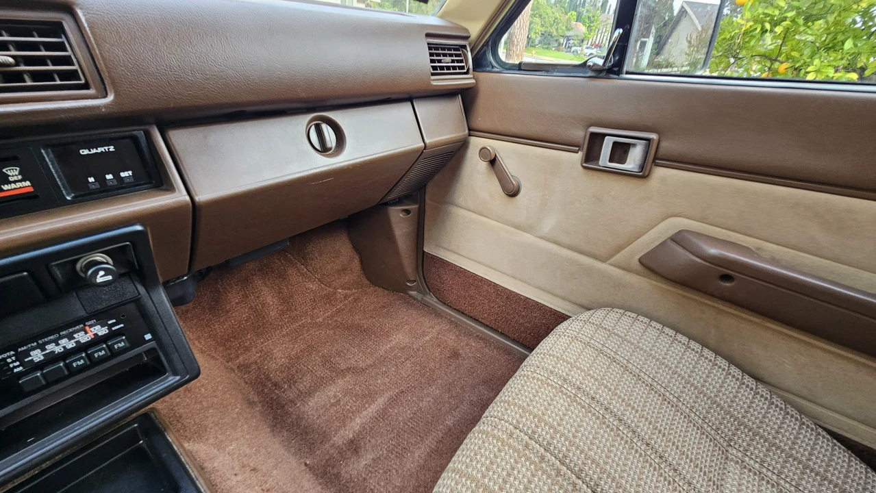 1985 Toyota Hilux 4th Gen - Image 29 of 31