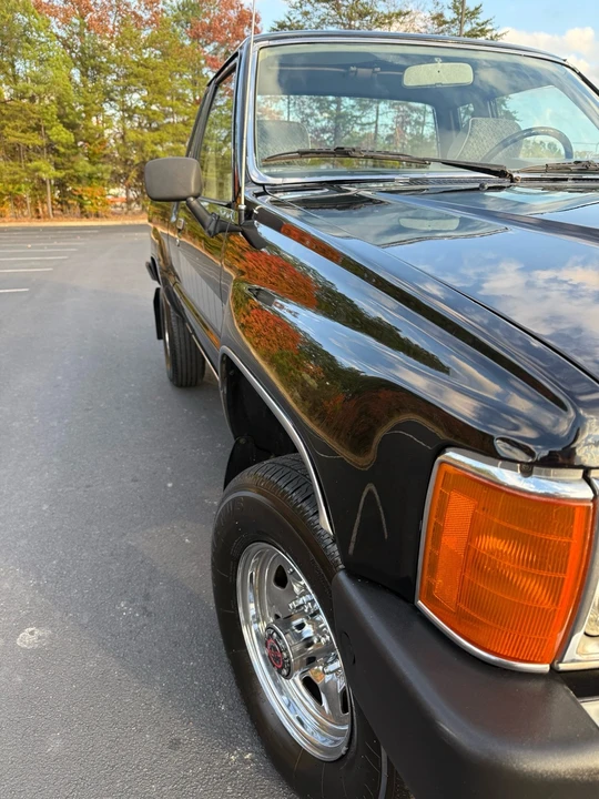 1985 Toyota Hilux 4th Gen - Image 16 of 21