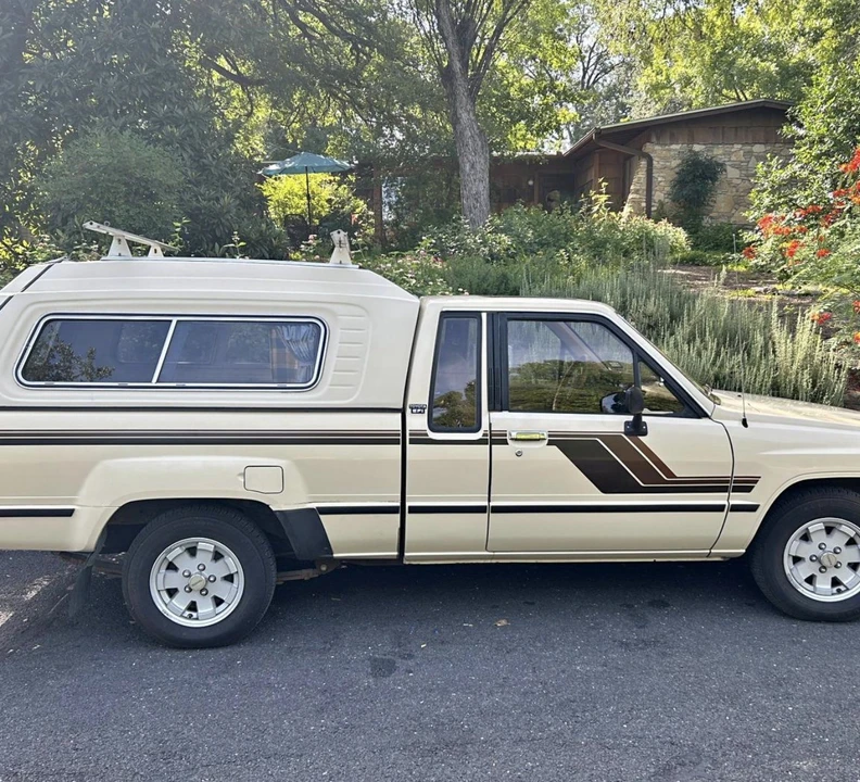 1985 Toyota Corolla AE86 - Image 6 of 11
